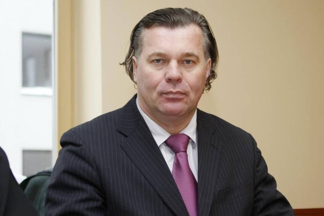 Teisiamą valdininką I.Zaleckį siūloma bausti pinigine bauda