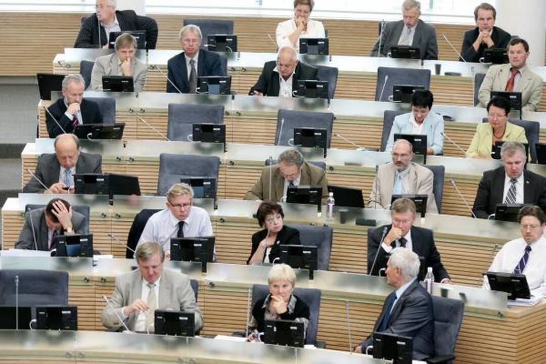 Griežtinama parlamentinių išlaidų naudojimo tvarka