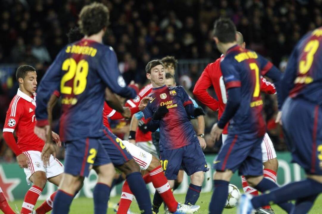 UEFA kviečia sudaryti metų komandą (pretendentai)