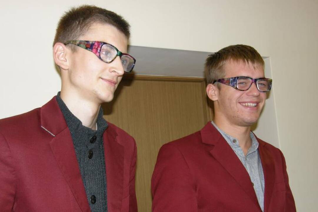 Jūros šventės mugėje– nuo šaukštų iki šerno galvos
