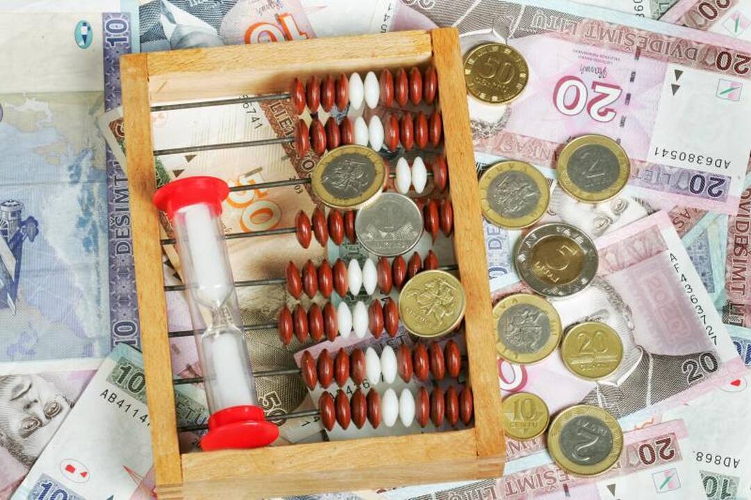 Valstybės investicijoms kitąmet numatoma skirti 4,75 mlrd. litų