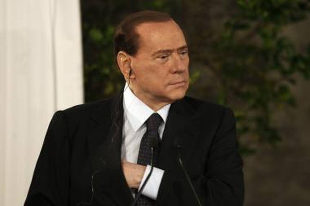 S.Berlusconi siekti naujos kadencijos neketina