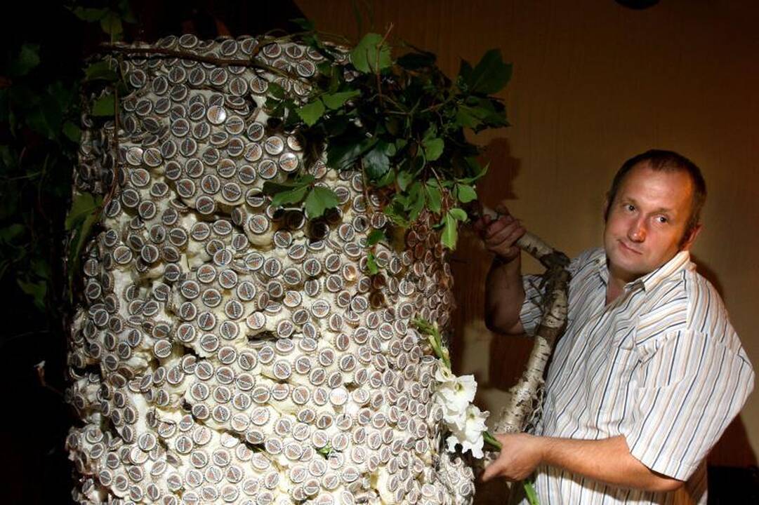 200 litrų talpos bokalas