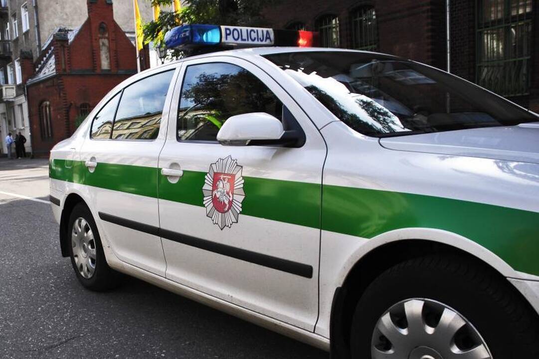 Jonavos rajone paslaptingai dingo grybautojas (foto)