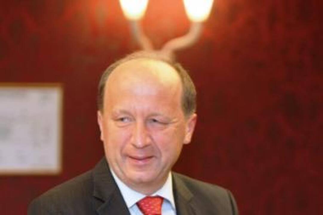 Premjeras: galimybę skolintis rinkose reikia išnaudoti