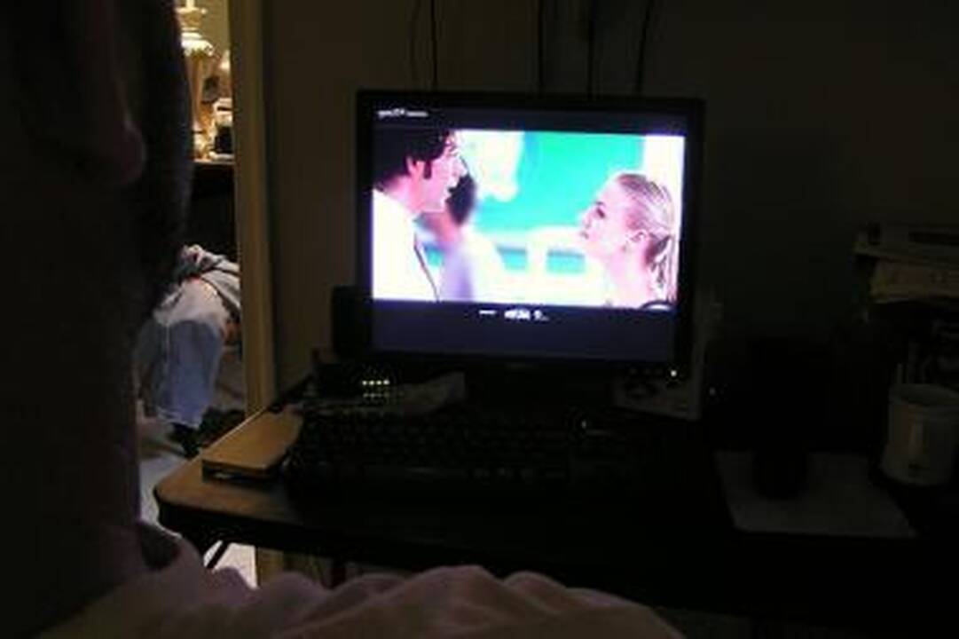 Vagys nesugebėjo išvežti pavogto televizoriaus