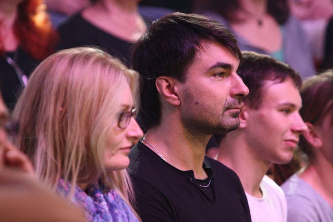 Į Nacionalinį dramos teatrą - su spragėsiais