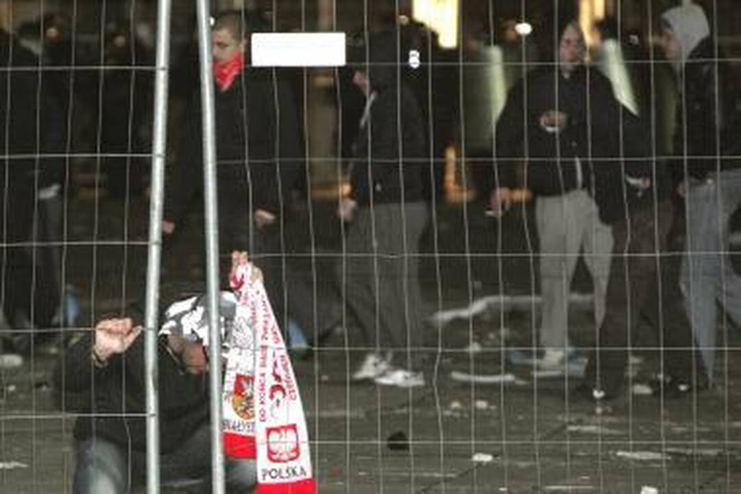 D.Tuskas: lenkų "banditų" pasirodymas Kaune - absoliuti gėda