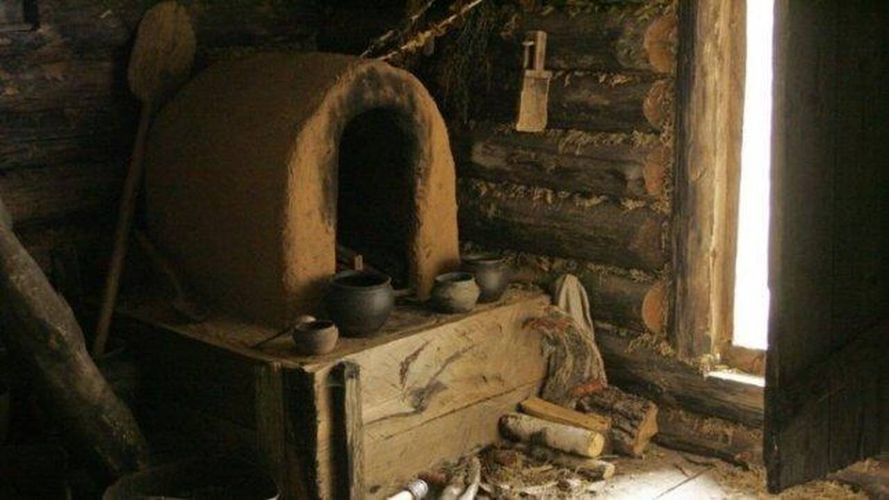Radviliškio rajone jaunimas stovykloje puoselėja partizanų palikimą