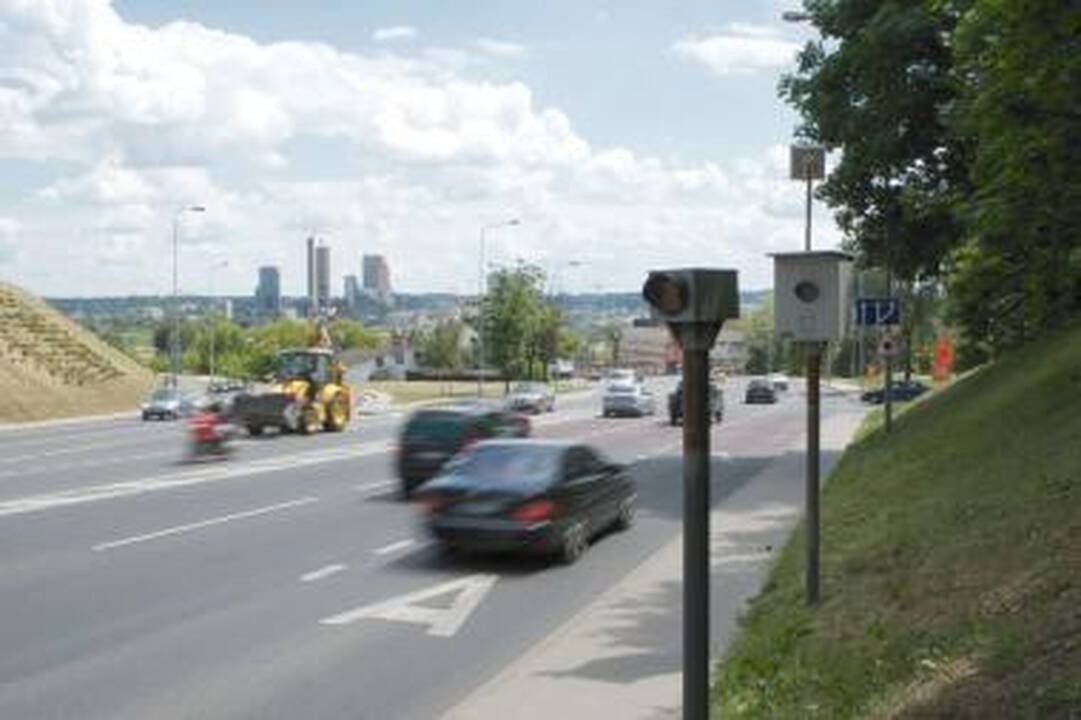 Greičio matuokliai Vilniuje vėl veikia! 