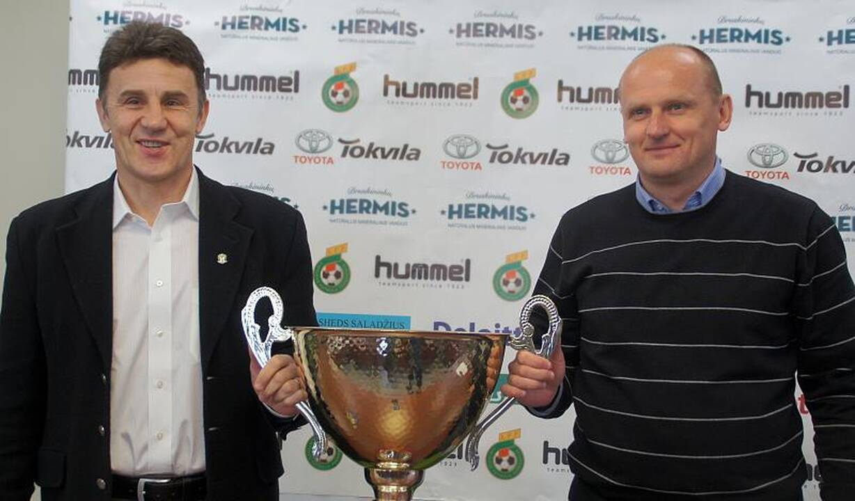 Lietuvos politikai iš šalies futbolo vys korupcijos šleifą