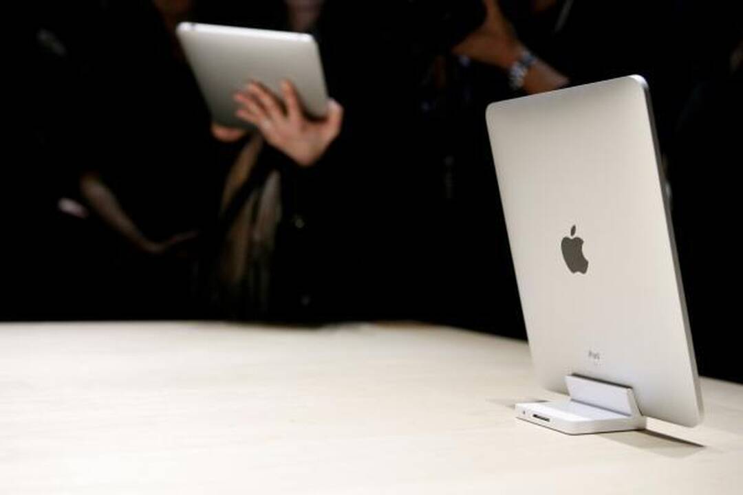 Kinijoje pradėjo išiminėti iš prekybos „iPad“ planšetes