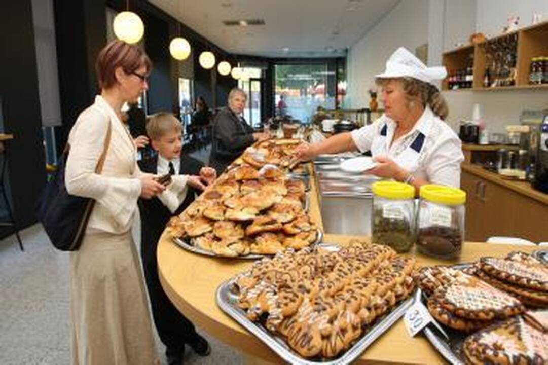 Duris atvėrė naujai atgimęs senasis pieno baras