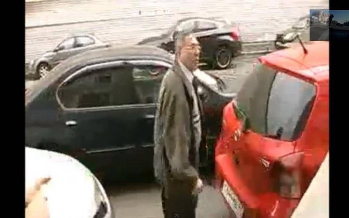 Dar vienas Rusijos „erelis“ nusprendė viską išspręsti kumščiais