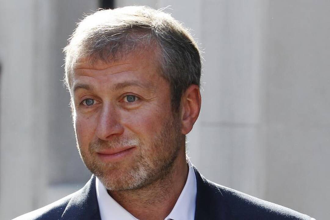 Londone prasidėjo bylos "Berezovskis prieš Abramovičių“ nagrinėjimas