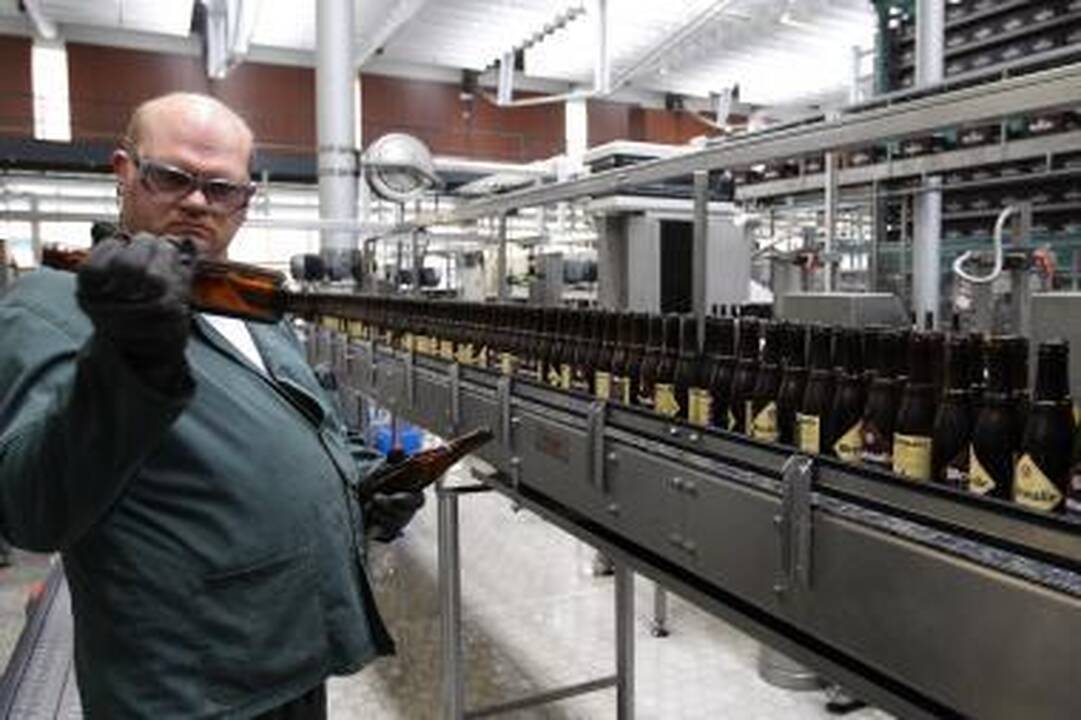 Užsienio investuotojai neatsisako planų Lietuvoje statyti plieno lydymo ir valcavimo gamyklą