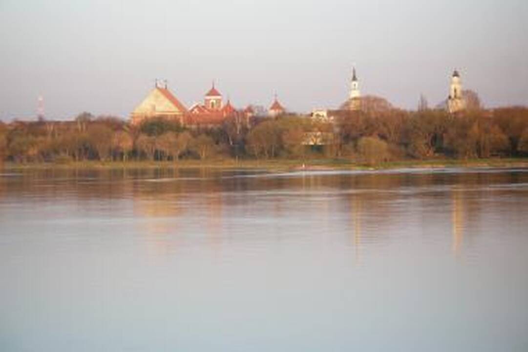 Miesto ir upių „bičiulystė“ - fotografijose