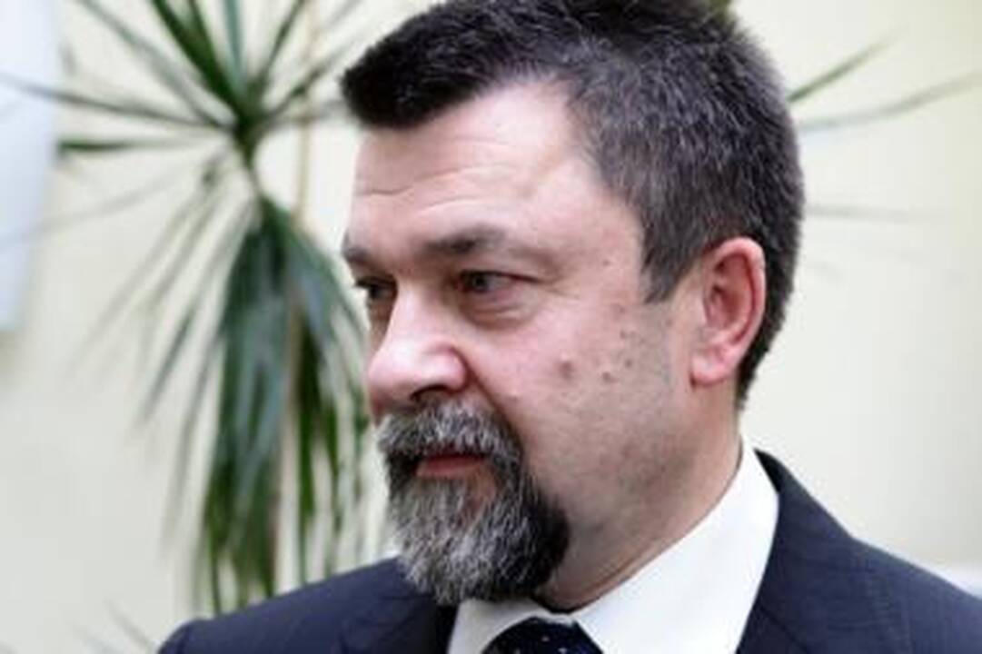 Seimo komitetas atsisako donorystės, bet leidžia embrionų šaldymą (papildyta)