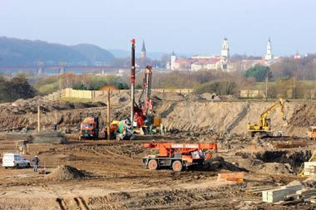Arenai kas mėnesį - po 20 litų iš pensijos