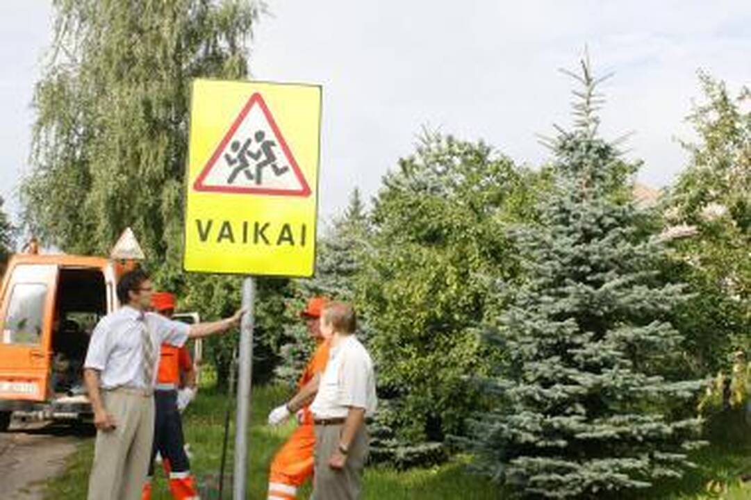 Nuo rugsėjo – saugaus eismo konkursas „Saugiausia klasė 2010“