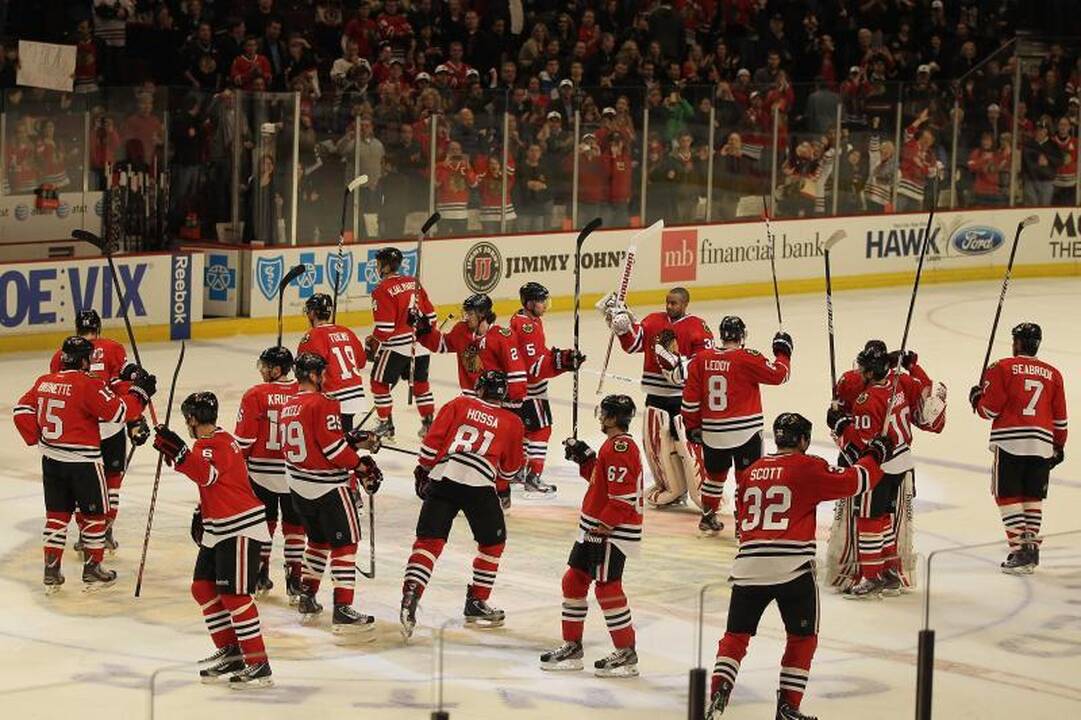 „Blackhawks“ susigrąžino NHL lyderių poziciją