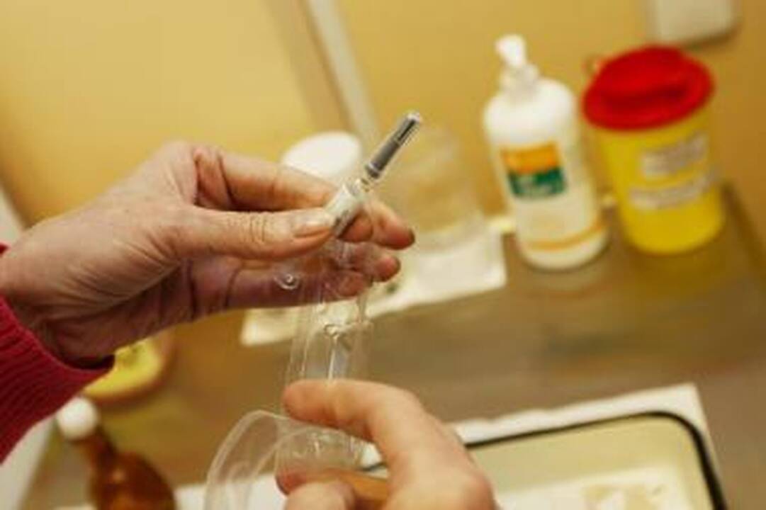Ketvirtadalis savivaldybės darbuotojų pasiskiepijo nuo gripo
