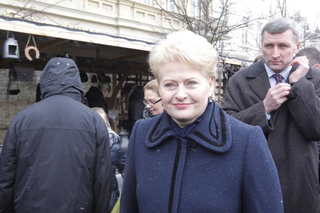 Mugėje įsigytas verbas Prezidentė veš į Vatikaną