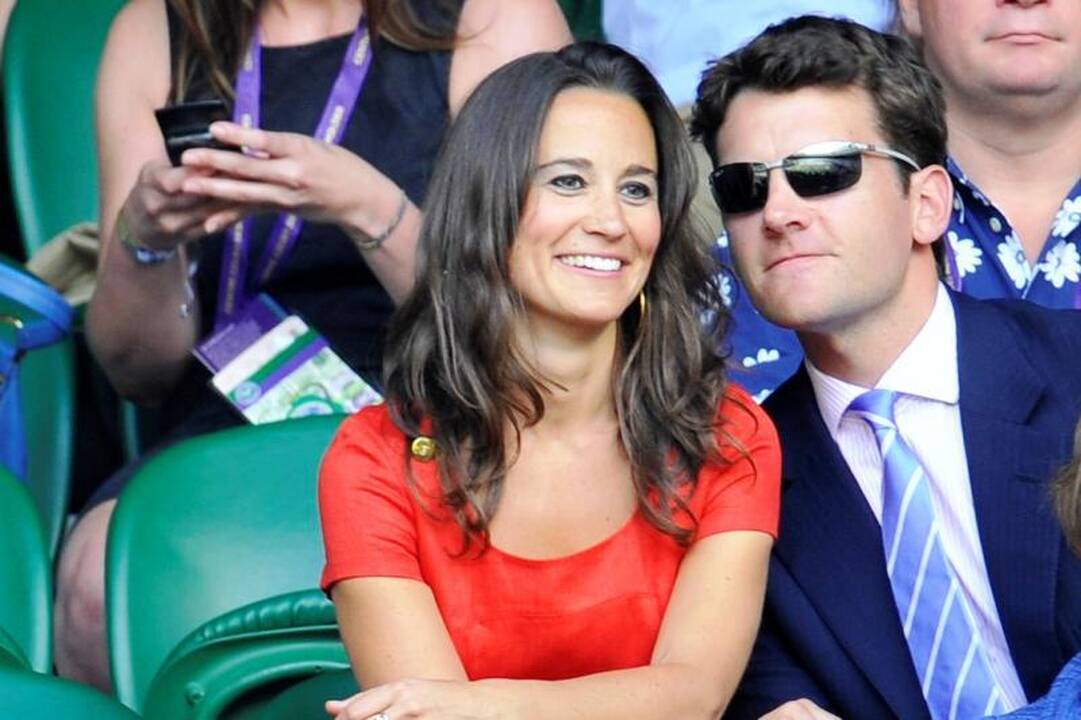 Pippos Middleton skyrybas išprovokavo santykiai su princu Harry?