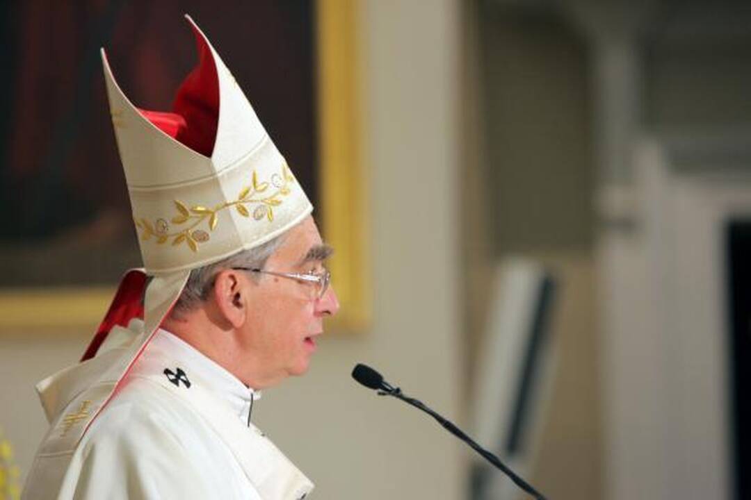 Vilniečių maldas už žuvusį lenkų prezidentą sujaukė riksmas  