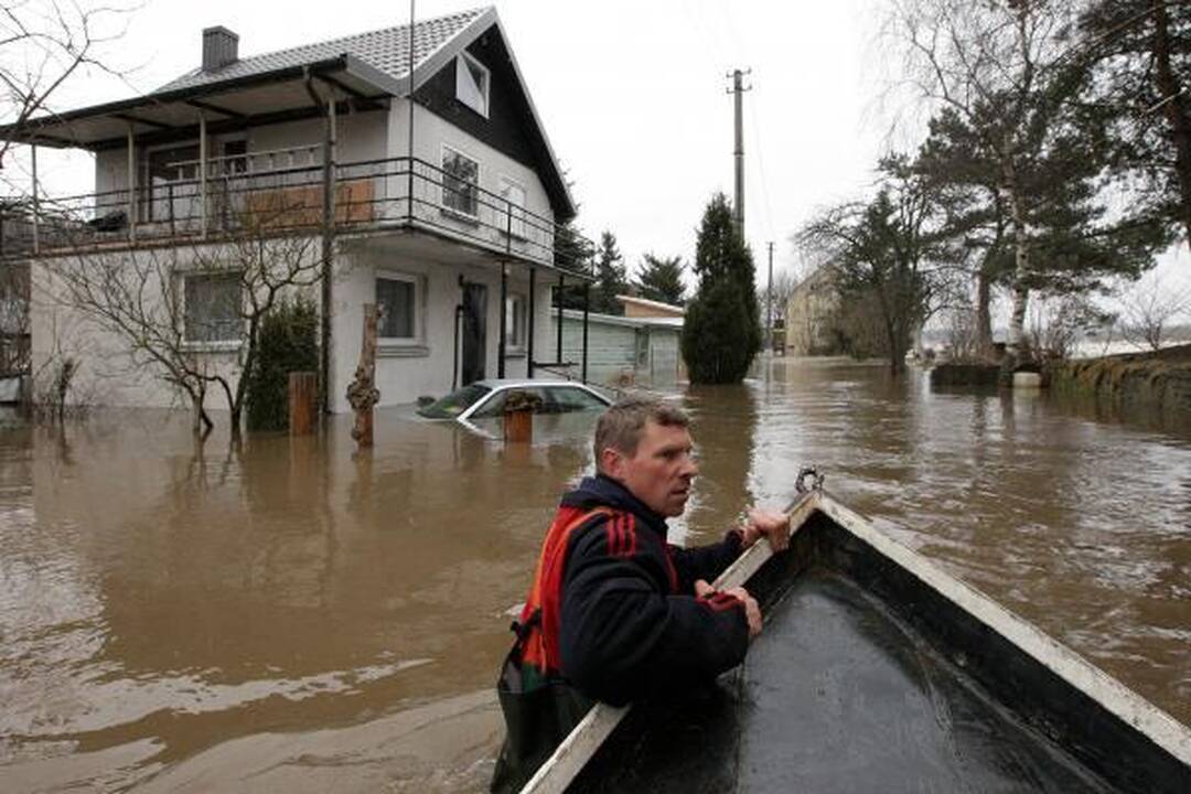 Energetikai įspėja apie pavojus, tykančius potvynių metu