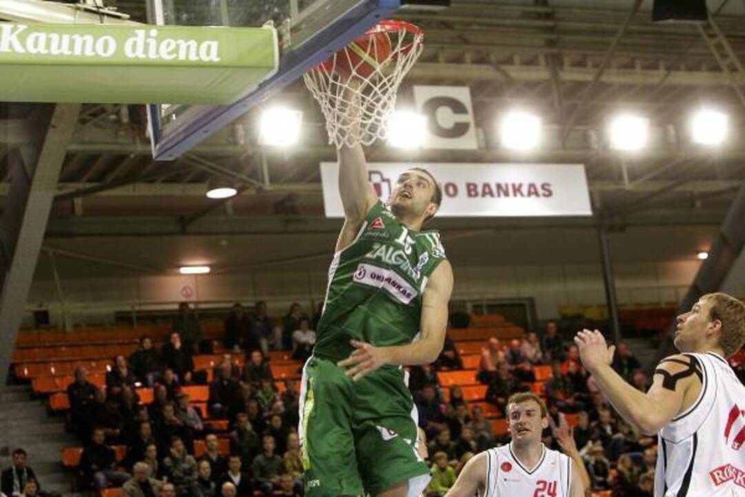 "Žalgiris" 64 taškų skirtumu pažemino "Techasą"