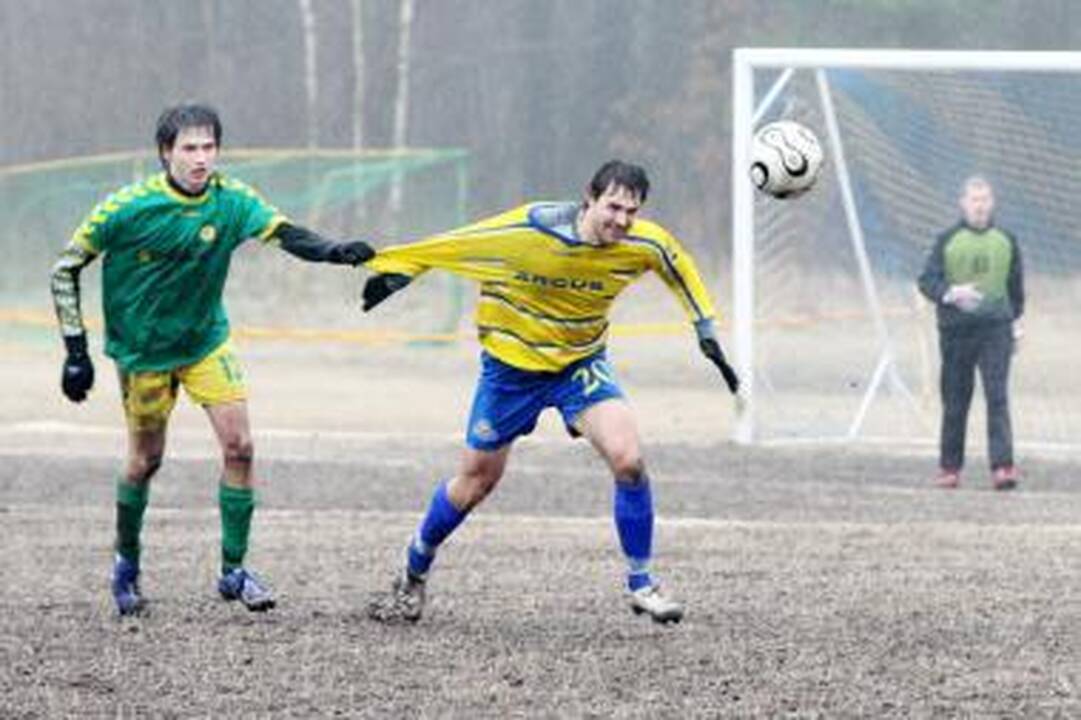 Paaiškėjo "Palangos Juzės" futbolo turnyro pusfinalio poros