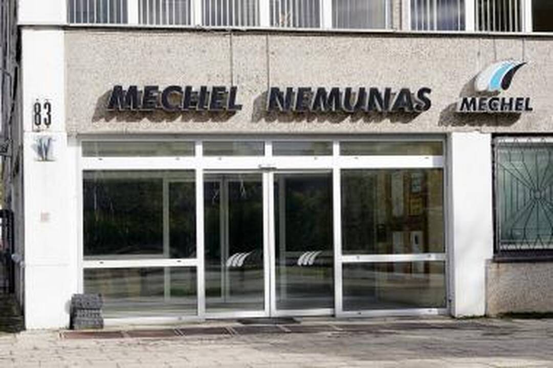 Įtarimai dėl vagystės – ant apvogtos bendrovės darbuotojų 