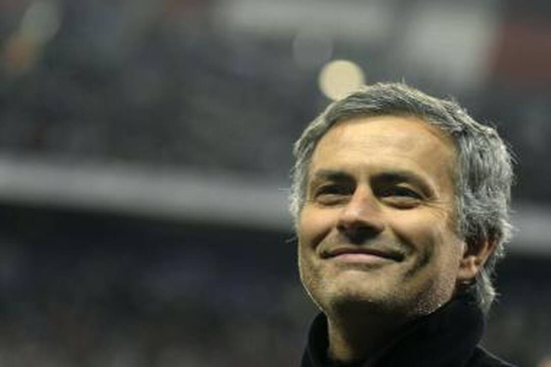 Metų futbolo treneriu išrinktas portugalas J.Mourinho