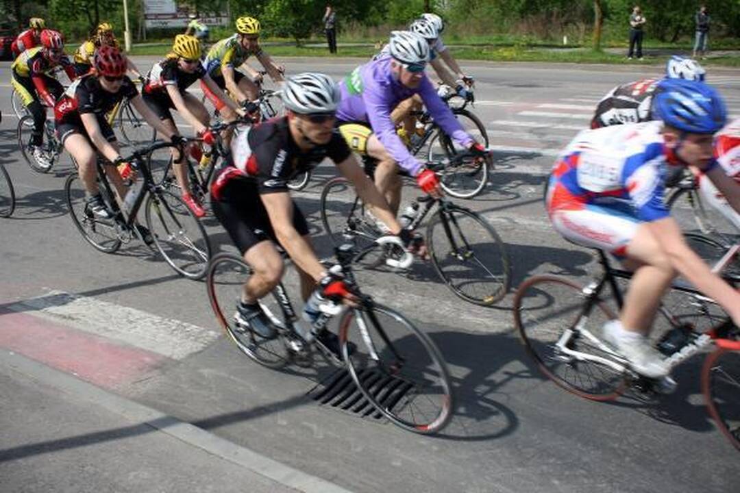 Egidijus Juodvalkis laimėjo dviratininkų lenktynių Prancūzijoje pirmąjį etapą