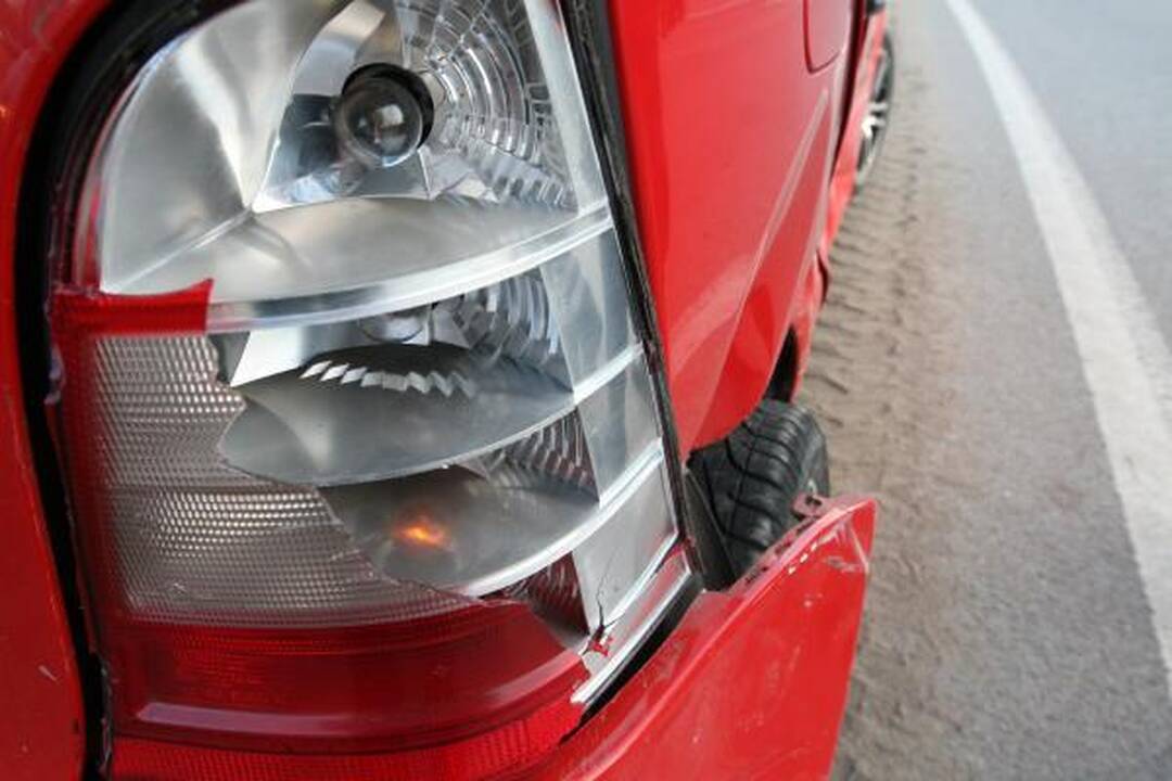 Pavasarį smulkių automobilių žalų skaičius išauga ketvirtadaliu