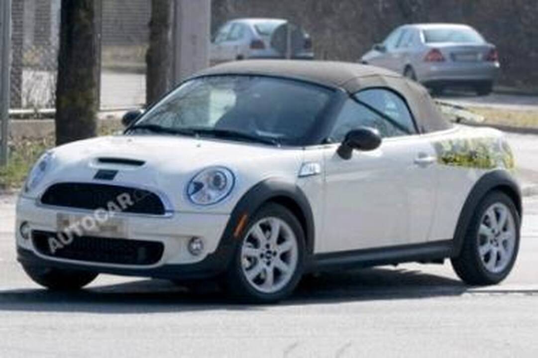 Naujasis "Mini Roadster" - jau viešumoje