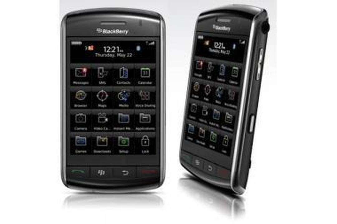 „BlackBerry Storm“ irgi konkuruos su „iPhone“