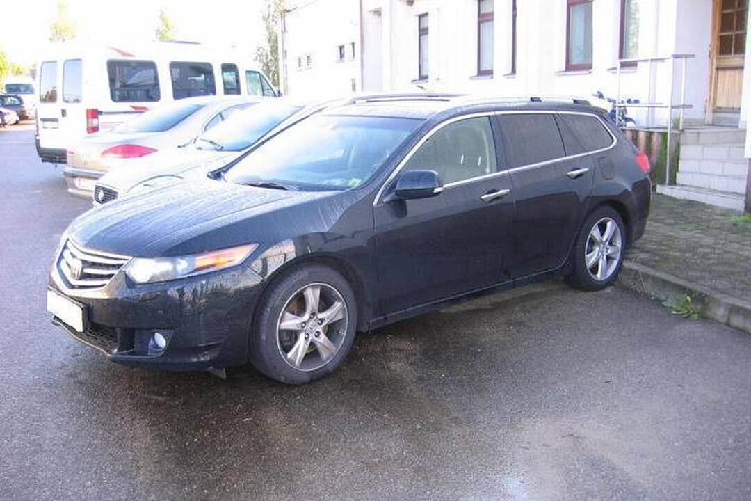 Jonaviškis parsivarė, įtariama, Olandijoje pavogtą „Honda Accord“