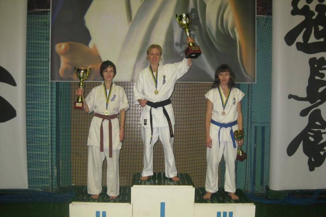 Klaipėdietė atvirame karate kyokushin turnyre Ukrainoje tapo čempione 