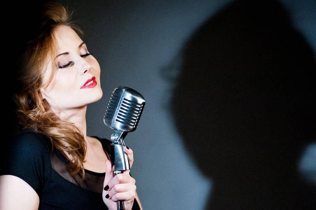 Motinos dienai - projektas „Tribute to Celine Dion“ 