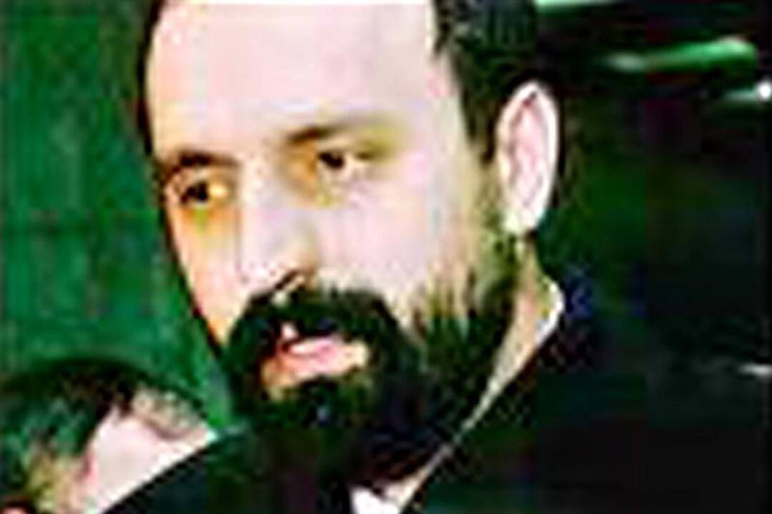 Karo nusikaltimais kaltinamas Hadžičius savo kaltės nepripažįsta
