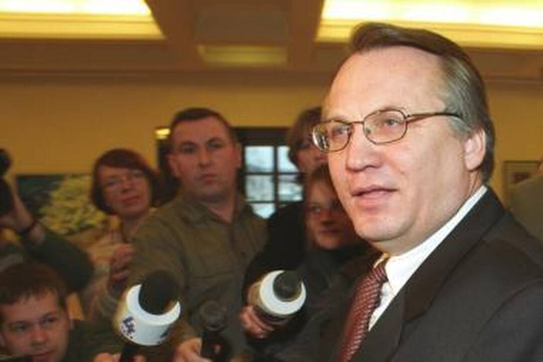 M.Laurinkus: klausiau R.Pakso dėl įtariamų teroristų atvežimo