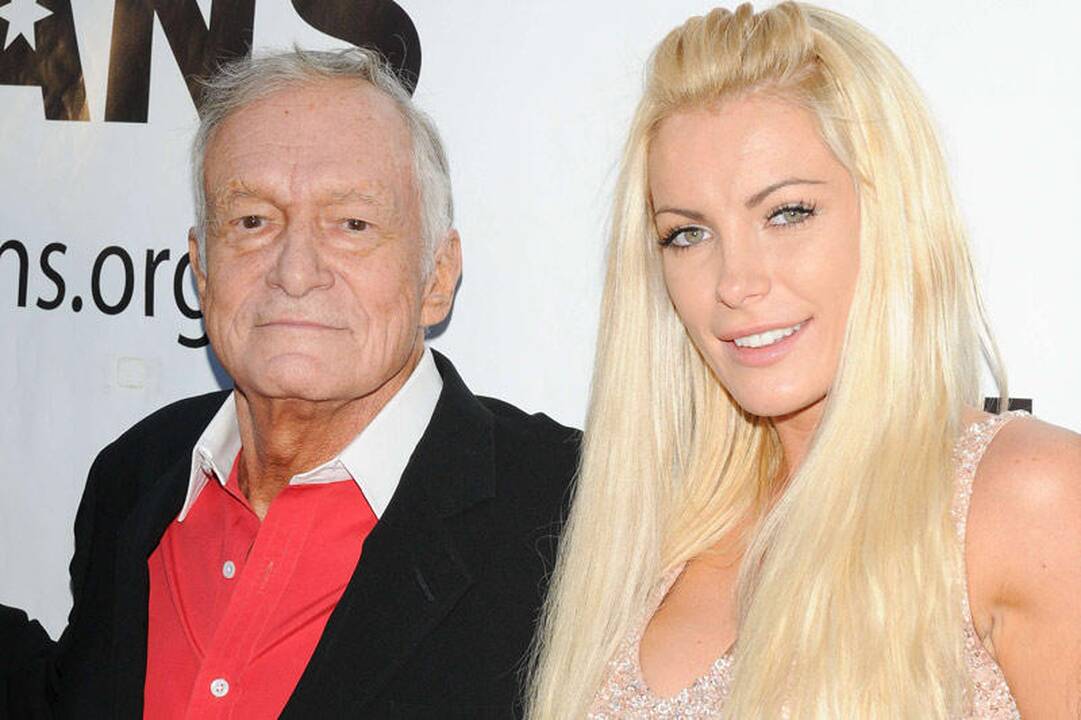 "Playboy" įkūrėjas Hefneris susitaikė su savo pabėgusia nuotaka