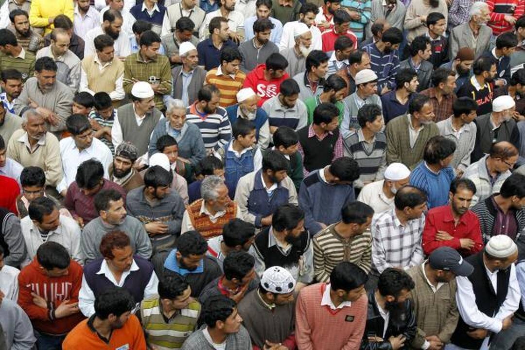 Pakistane protestuojantys dėl O.Bin Ladeno nužudymo skandavo "Mirtis Amerikai"