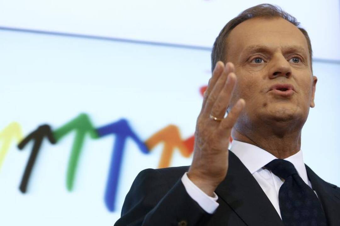 Lenkijos premjeras: "Lietuviams reikia priminti tautinių mažumų teises" 
