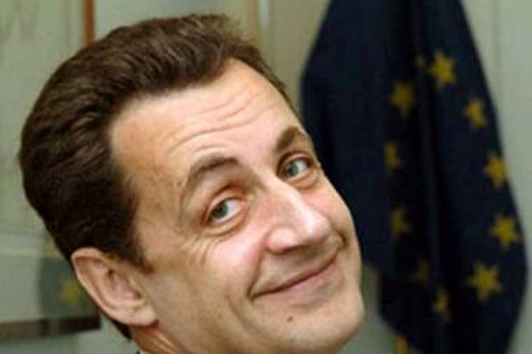 Beveik pusė prancūzų palaiko N.Sarkozy dėl romų iškeldinimo