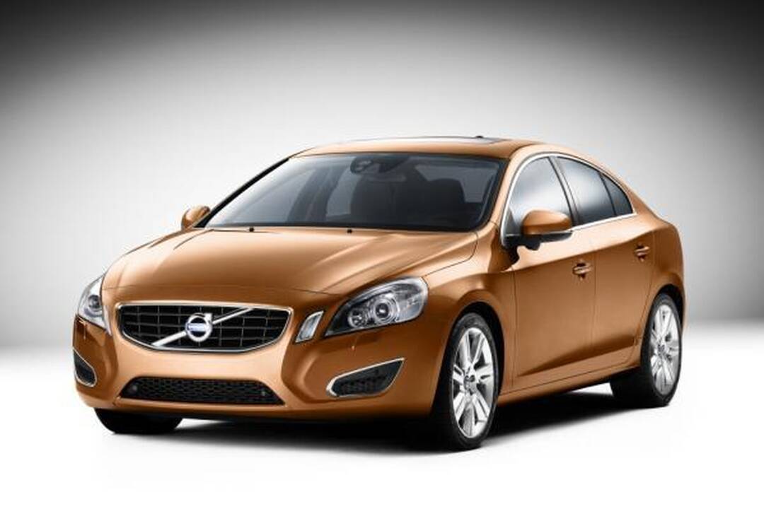 “Volvo S60” – naujos saugumo galimybės