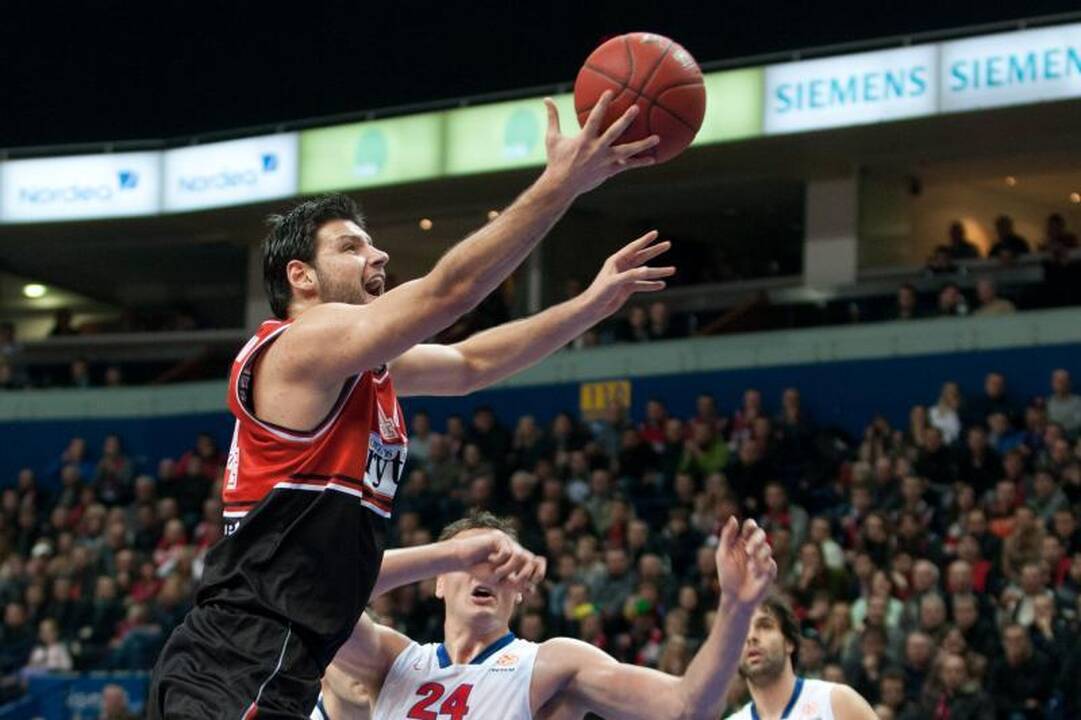 Paaiškėjo D. Ivanovo suspendavimo priežastis