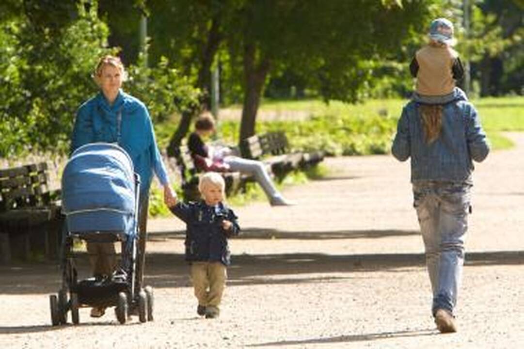 SADM: įstatymo projekte šeima apibrėžiama kaip sutuoktiniai, kurie turi arba neturi vaikų